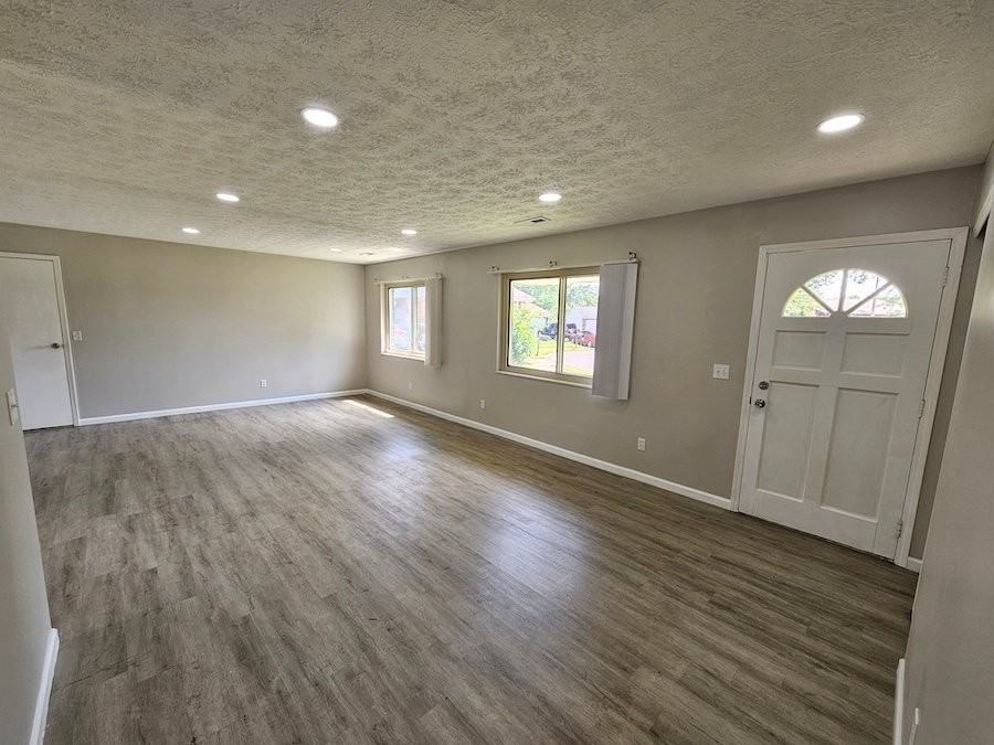 7779 Cedar Wood Cir - Photo 4 of 22
