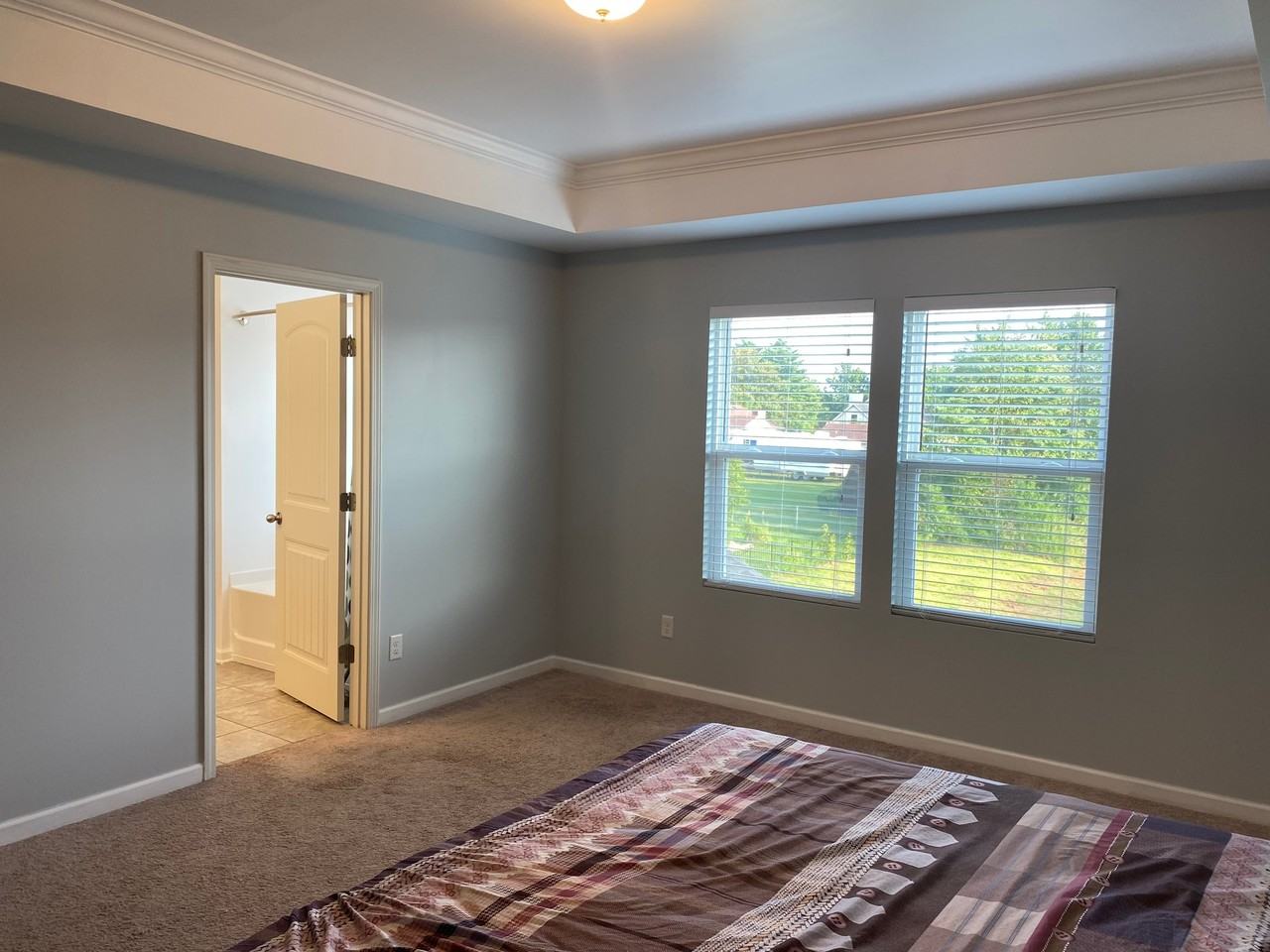 2429 Miranda Dr - Photo 5 of 20
