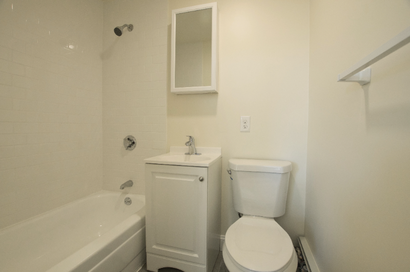 501 E Broadway #5 - Photo 4 of 4