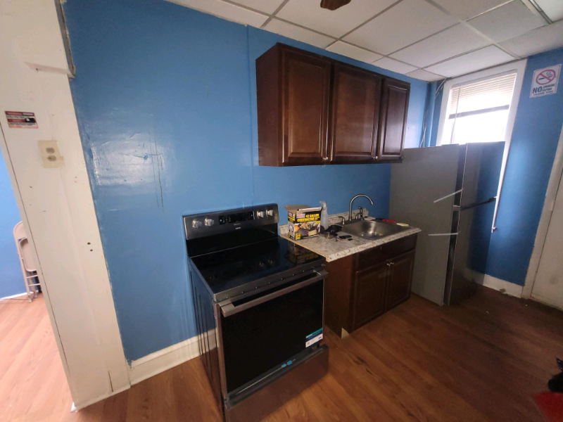 873 Main St #2ndFL - Photo 4 of 10