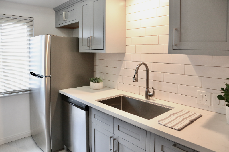 1057 E Appleton St #4 - Photo 3 of 25
