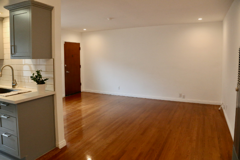 1057 E Appleton St #4 - Photo 7 of 25