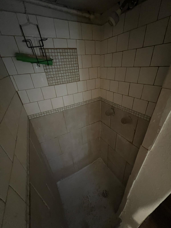 1100 Myrtle Ave #7 - Photo 4 of 7