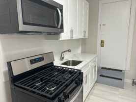 162 Sterling Ave #D - Photo 1 of 1