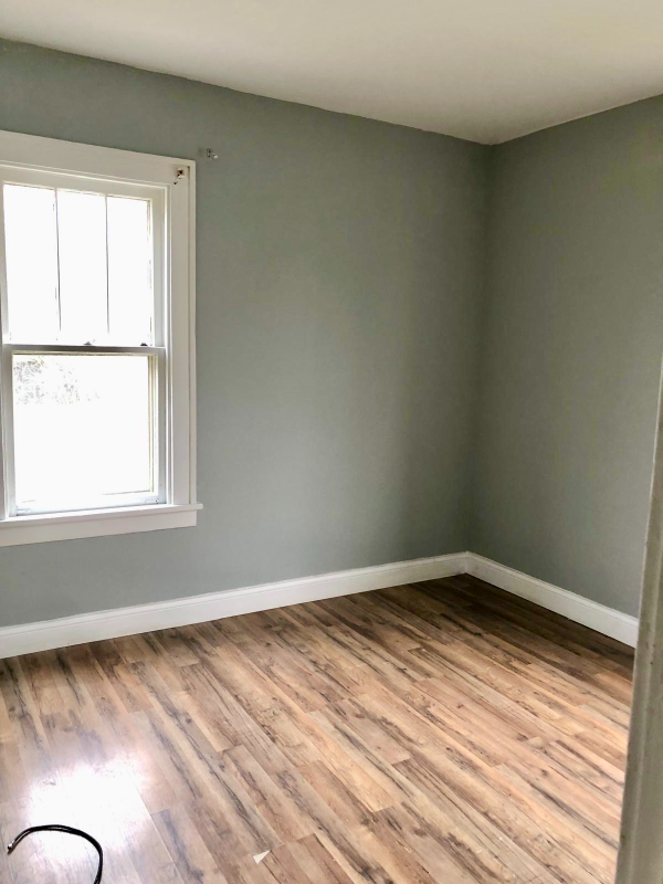 1823 Seymour Ave - Photo 2 of 6
