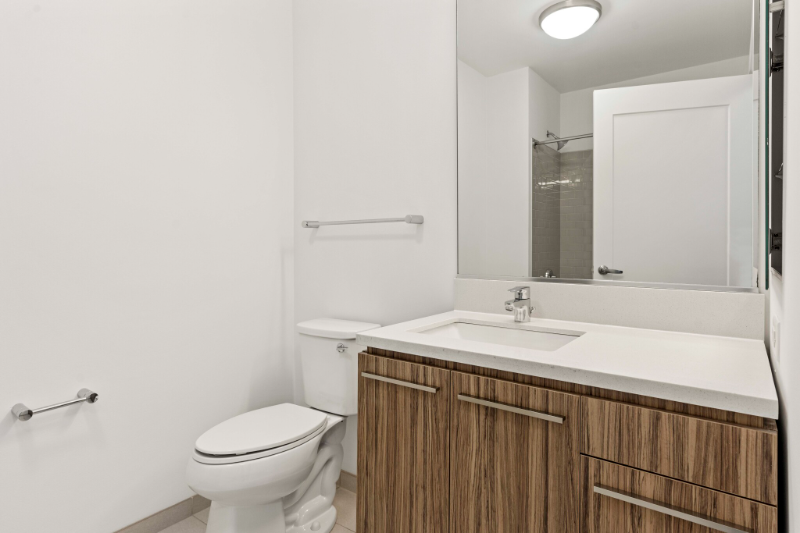 325 W Wolf Point Plz - Photo 2 of 17