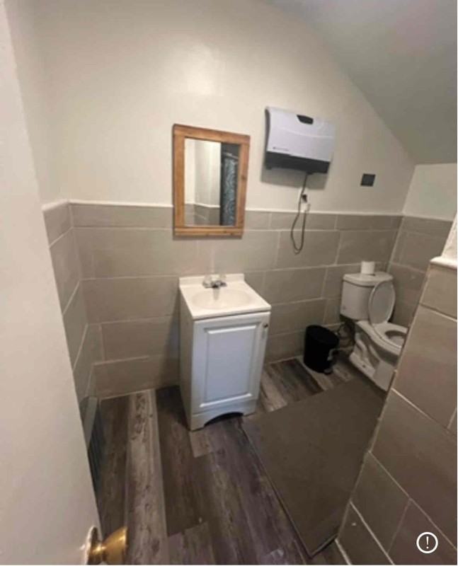 148 Delavan Ave - Photo 4 of 4
