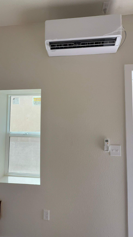 310 S Park St #3 - Photo 5 of 13
