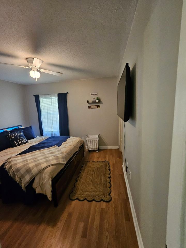 5699 N Allen Rd Se - Photo 6 of 12