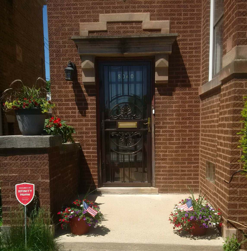 5040 N Parkside Ave #2 - Photo 2 of 18