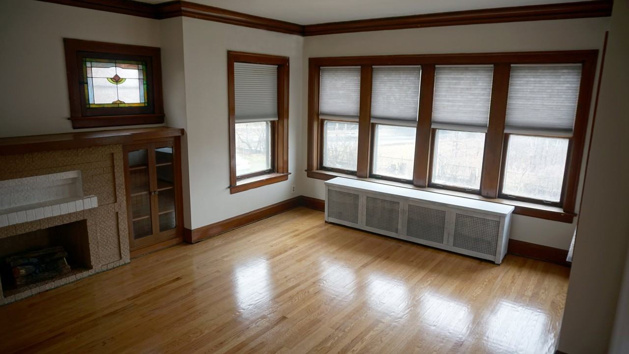 5040 N Parkside Ave #2 - Photo 6 of 18