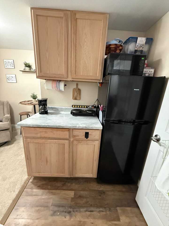 1830 Circlewood Dr - Photo 2 of 11