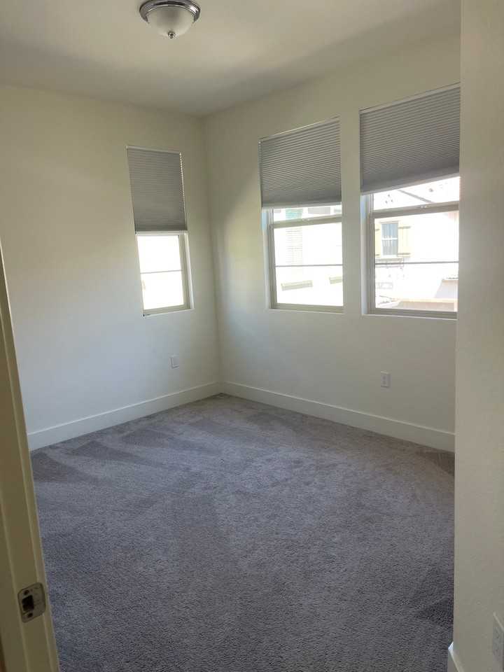 10523 Tenor Way - Photo 3 of 13