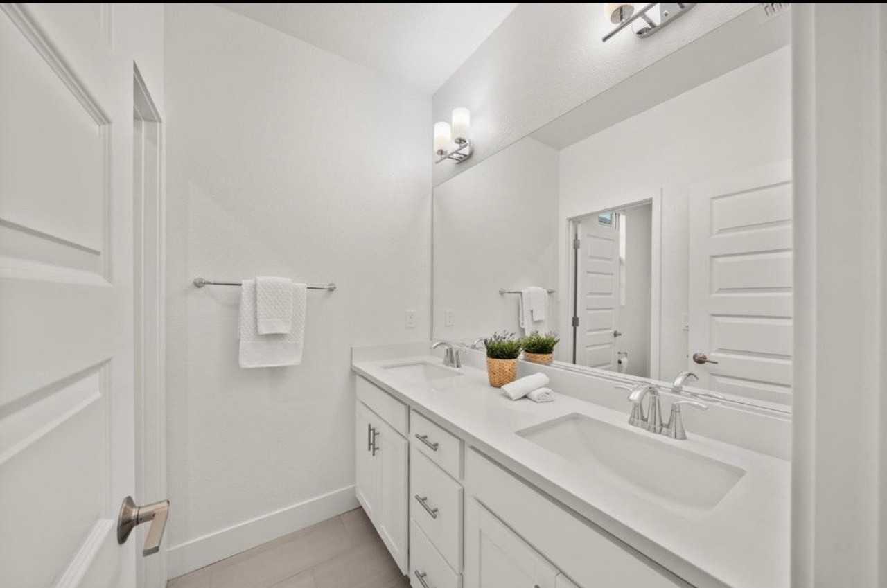 10523 Tenor Way - Photo 4 of 13