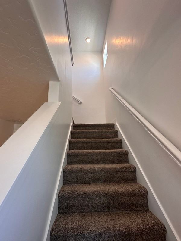 907 E Sea Horse Ct - Photo 4 of 29