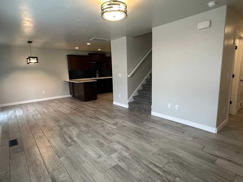 14255 S Side Hill Ln - Photo 5 of 40