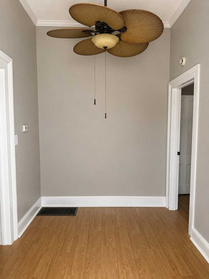 128 Main St - Photo 2 of 8