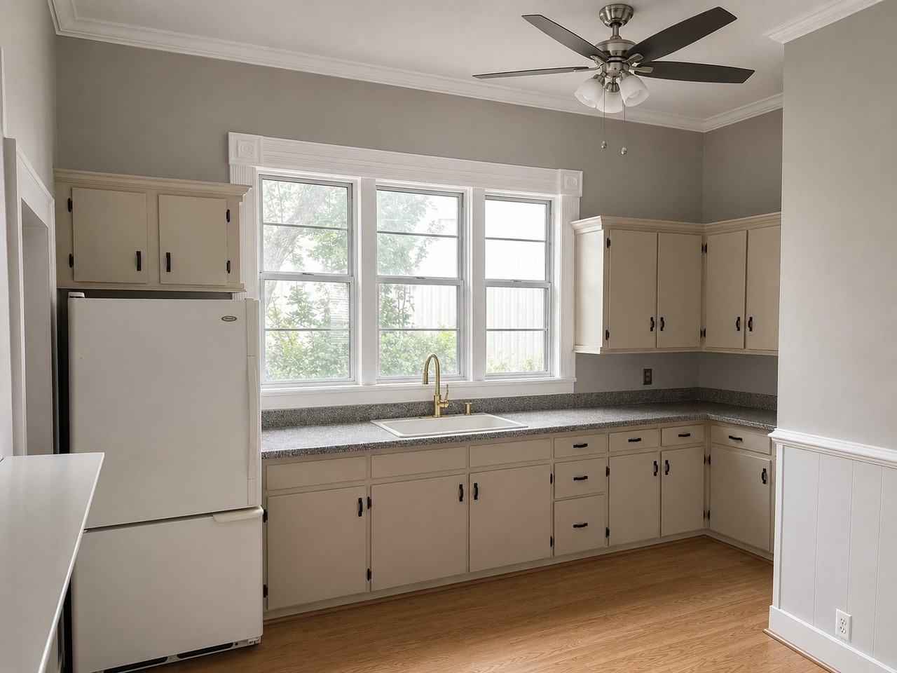 128 Main St - Photo 4 of 8
