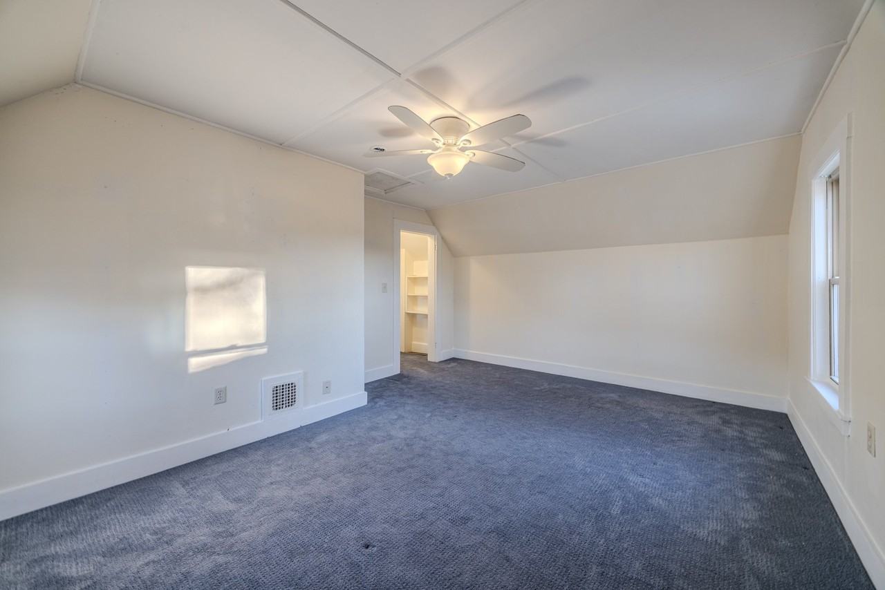354 Union Ave #B - Photo 7 of 29