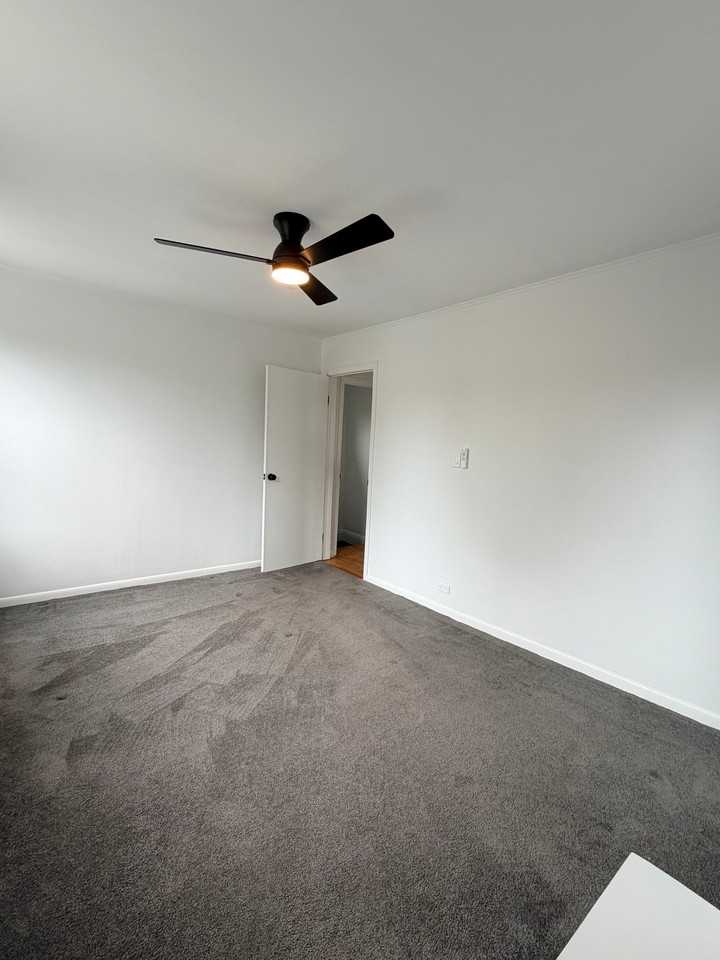 51 W Hitchcock Ave #FL2 - Photo 3 of 10