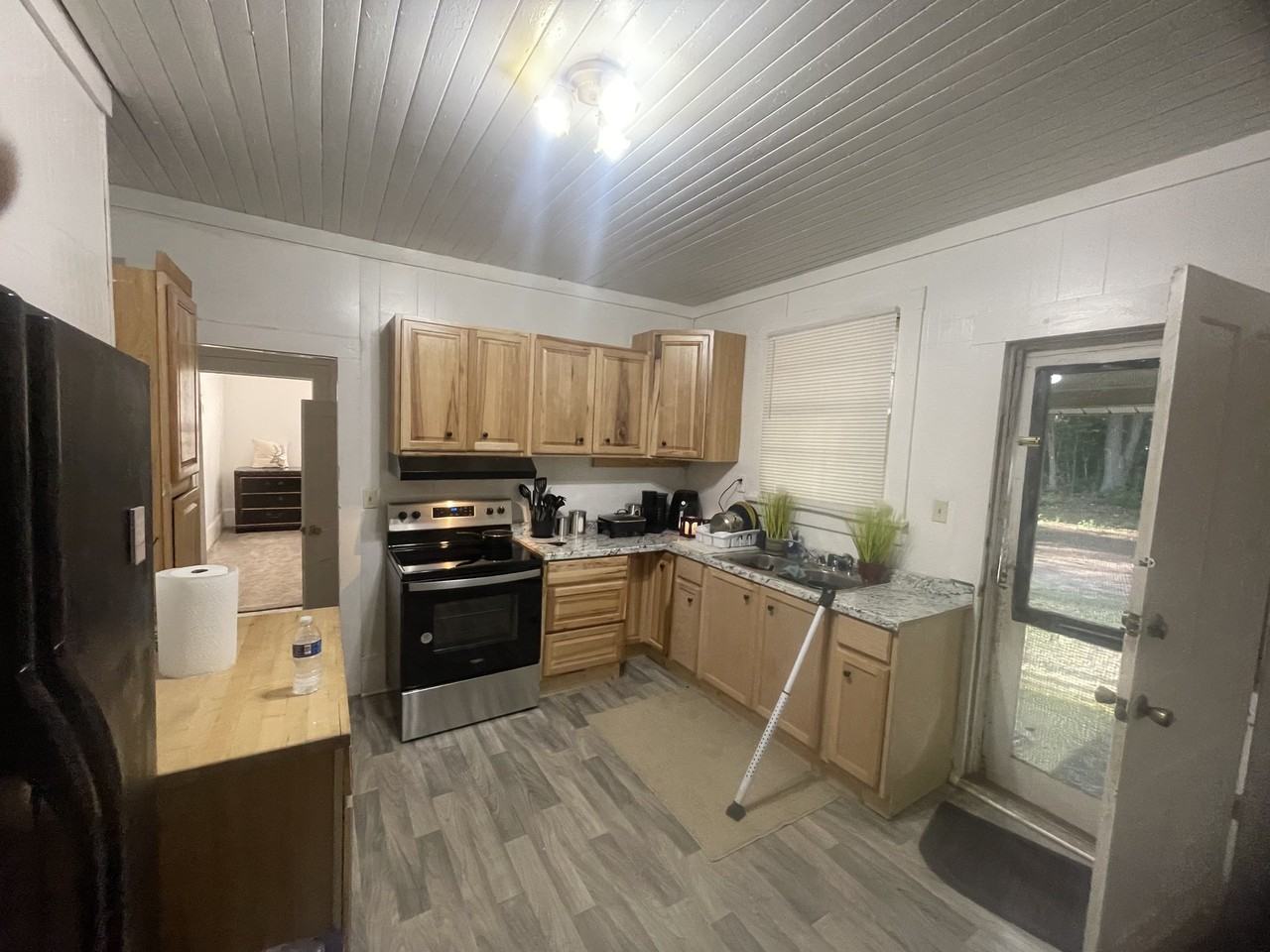 707 E Florida St - Photo 2 of 10