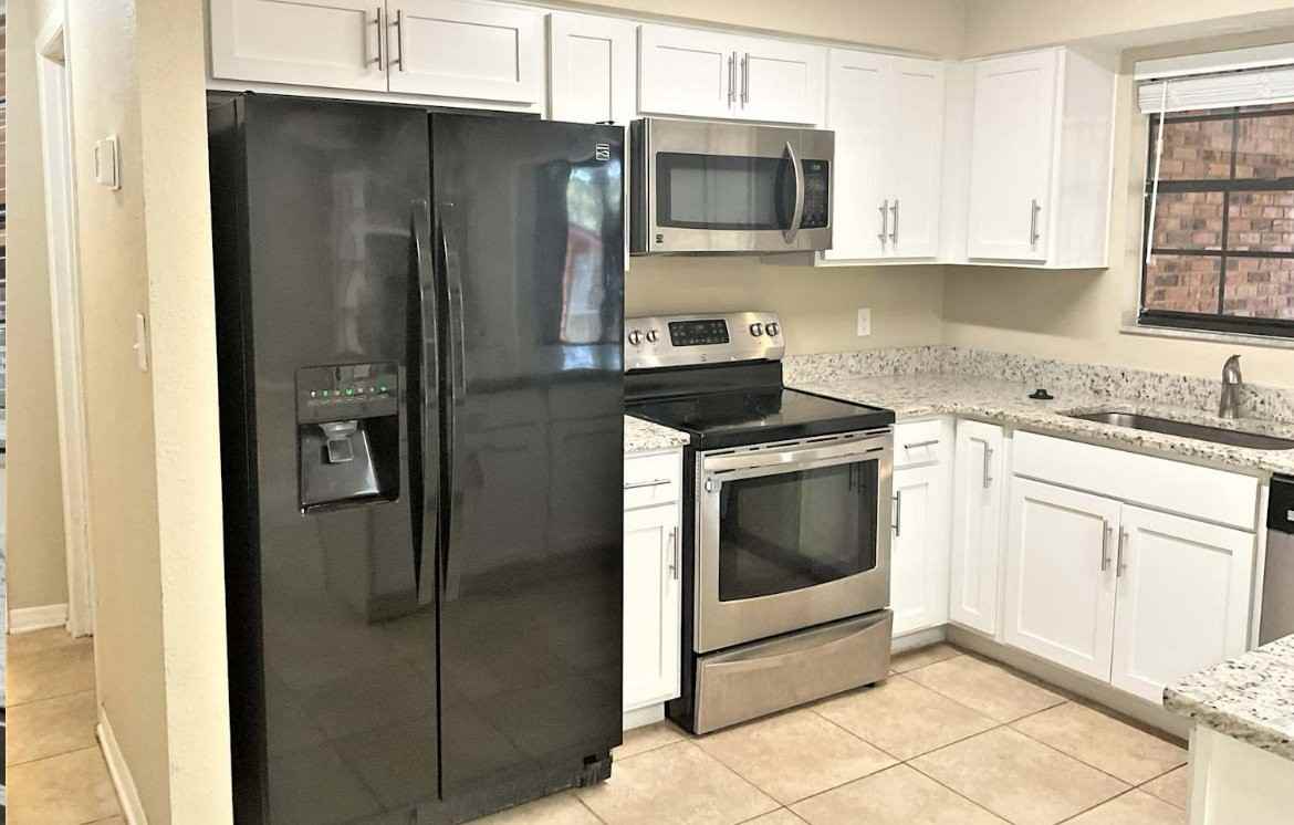 34137 Radio Rd - Photo 6 of 16