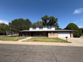 2714 N 8th Ct - Photo 1 of 1