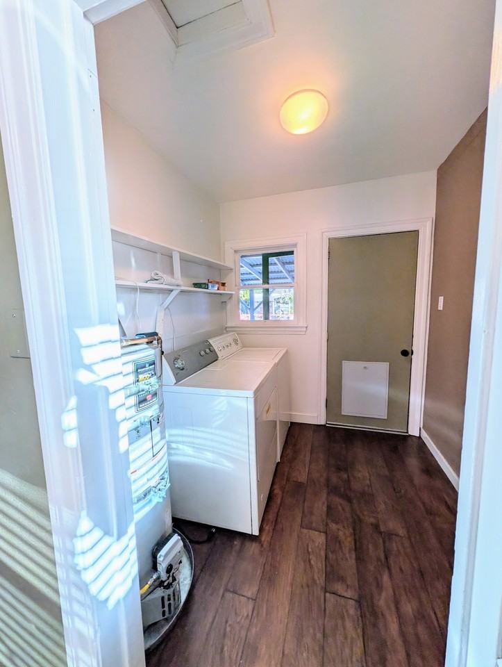 934 Bush St - Photo 7 of 12