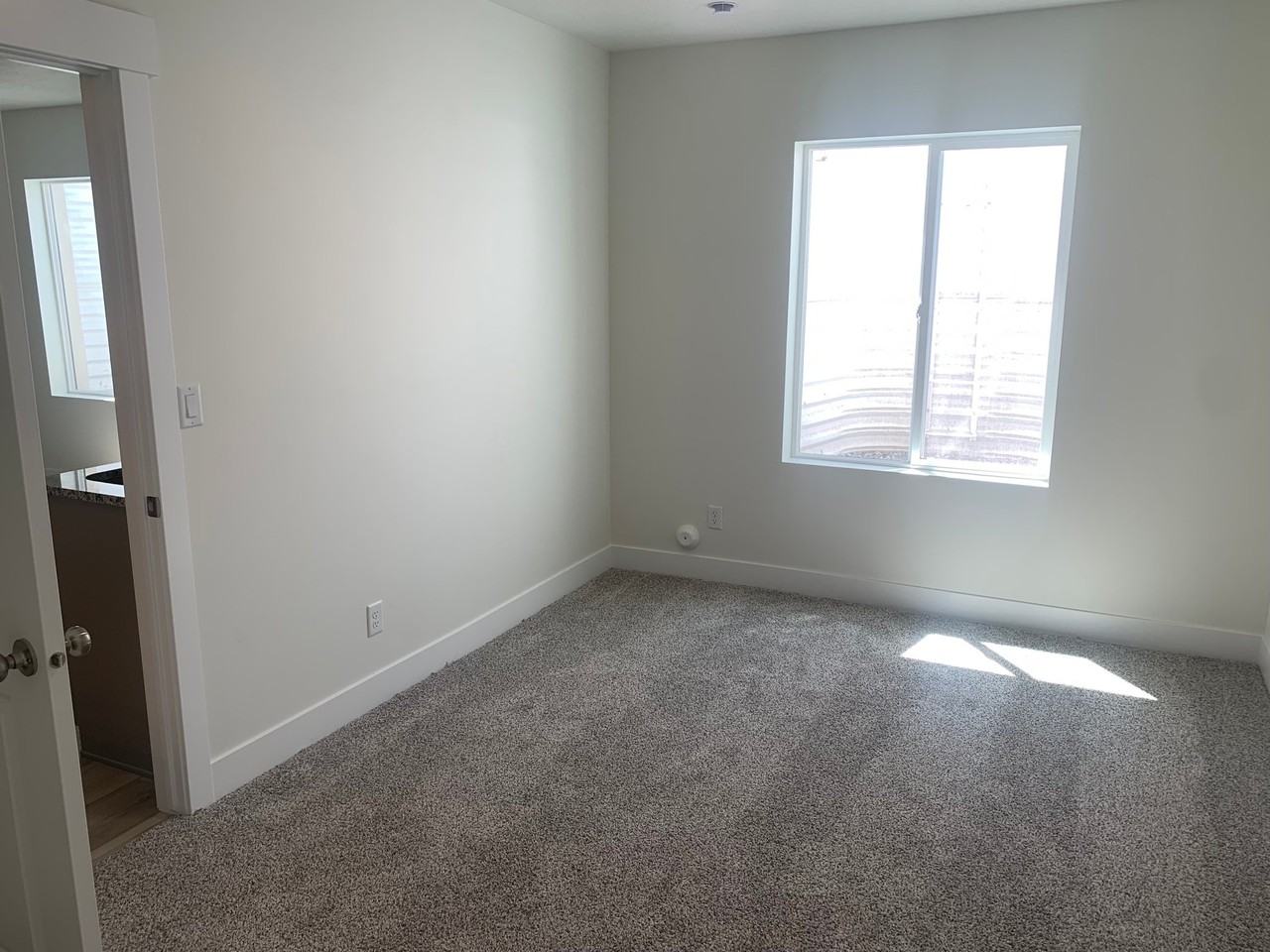 5379 N Orville St - Photo 6 of 10