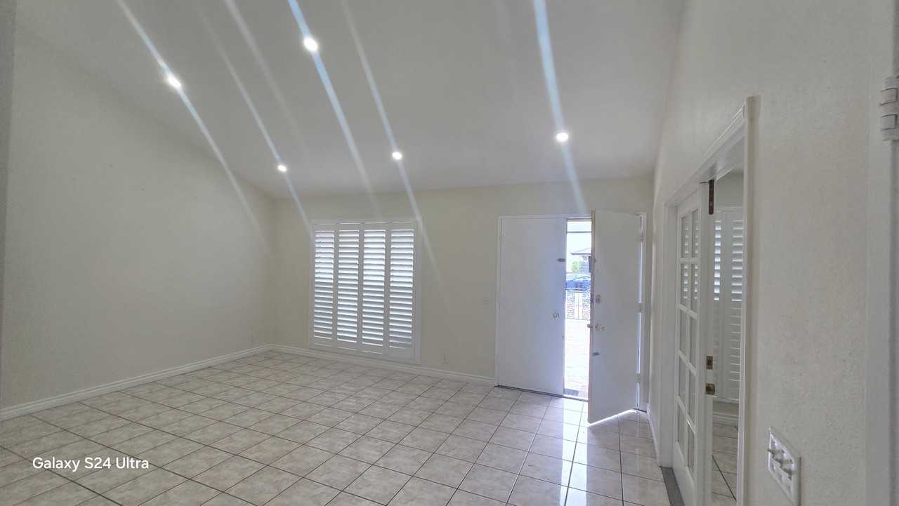 16219 Mount Lowe Cir - Photo 3 of 20