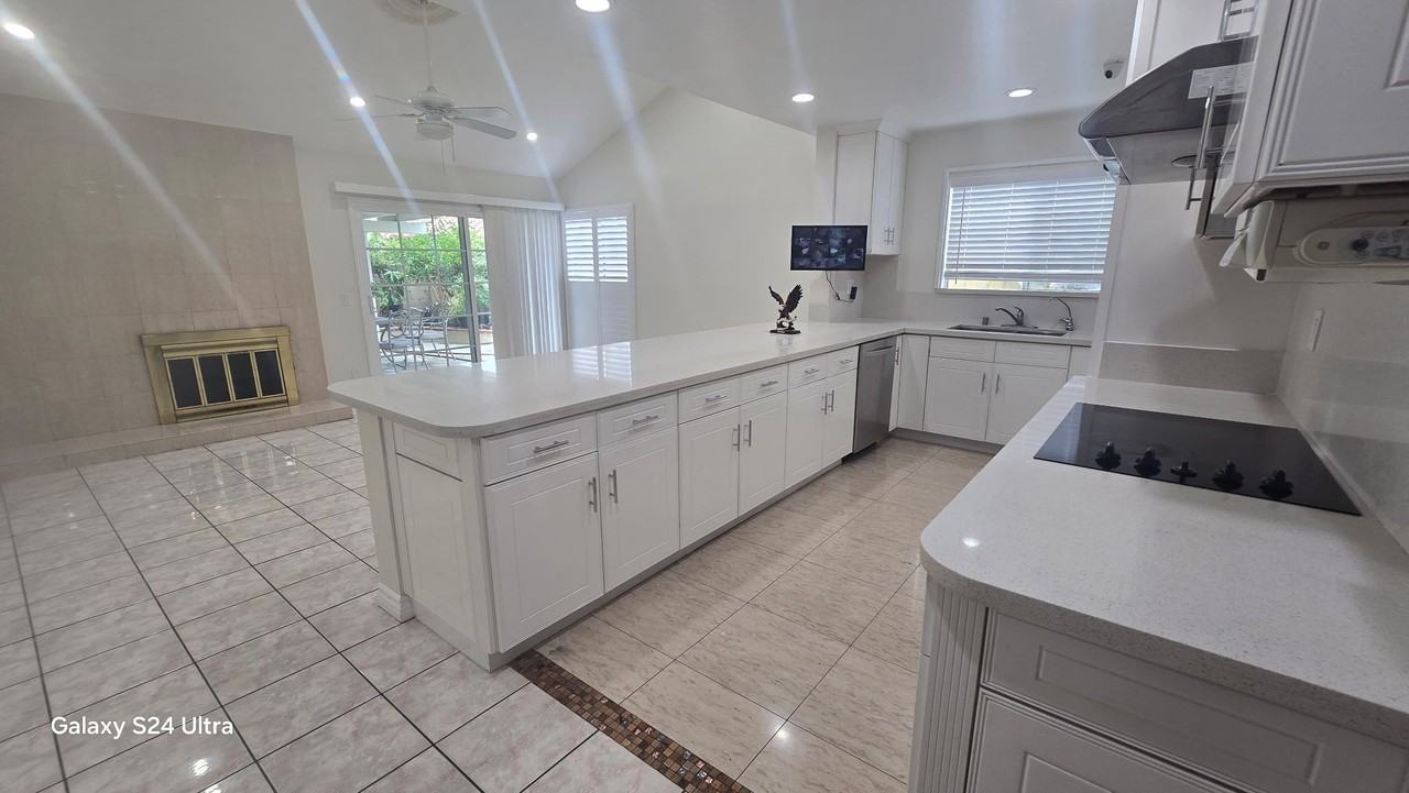 16219 Mount Lowe Cir - Photo 5 of 20