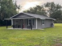 230 Se Boy Way - Photo 1 of 1