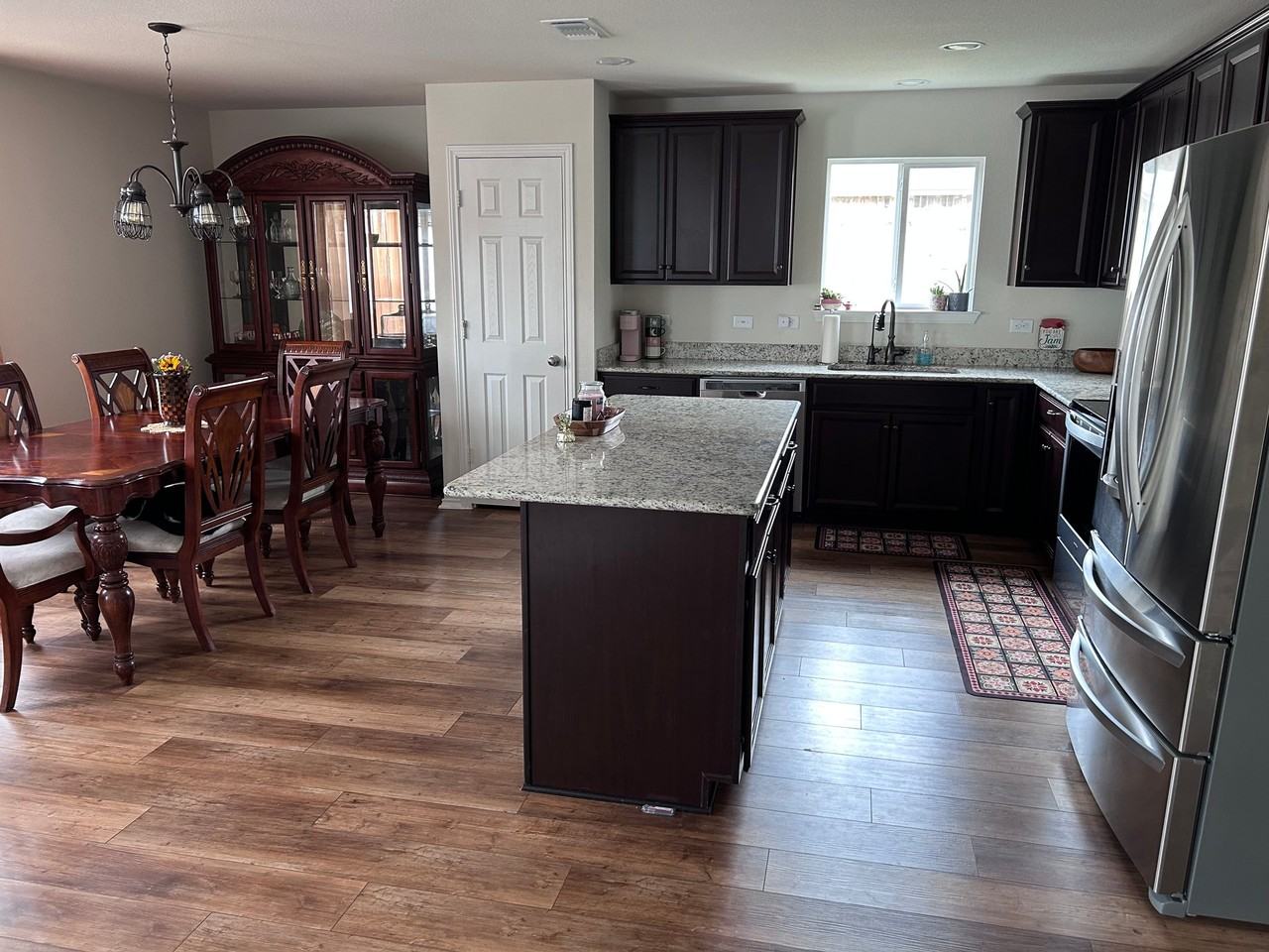1340 Waggoner Dr - Photo 5 of 5