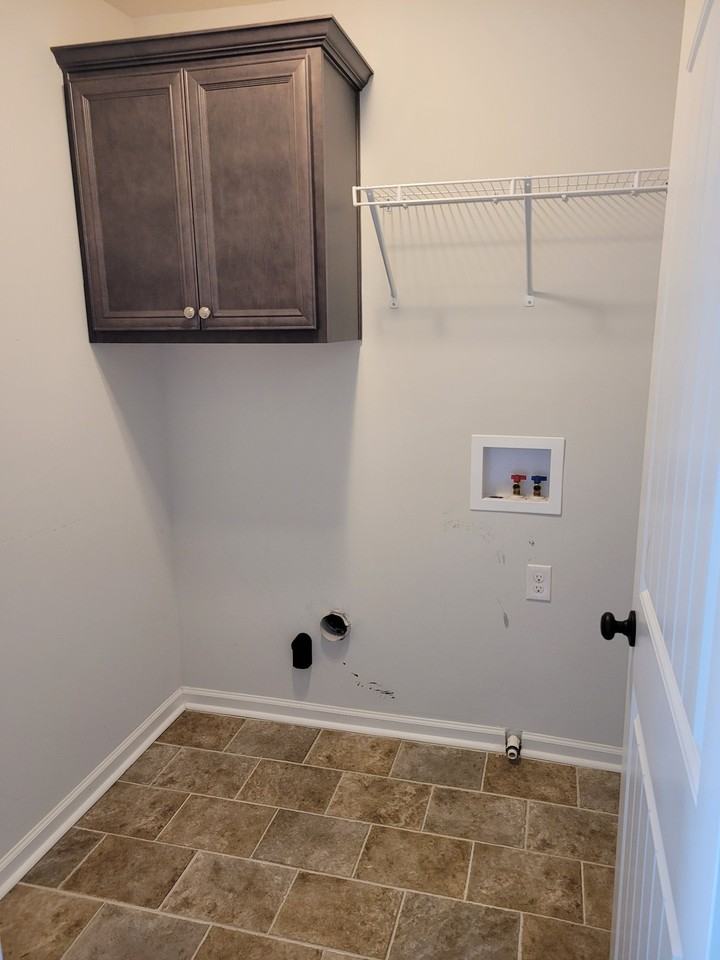 1649 Tralee Ct - Photo 6 of 14