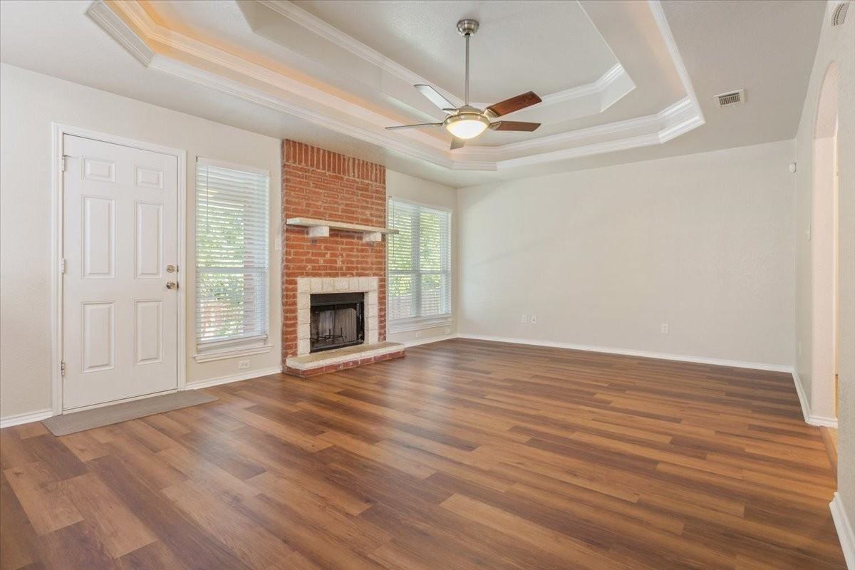 4524 Canyon Rdg - Photo 5 of 20