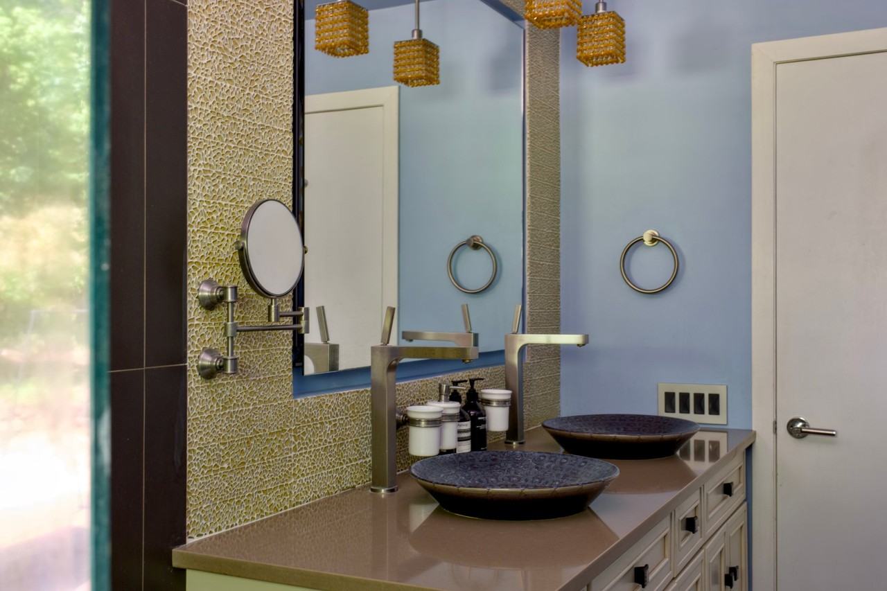 329 Glen Rd - Photo 7 of 20