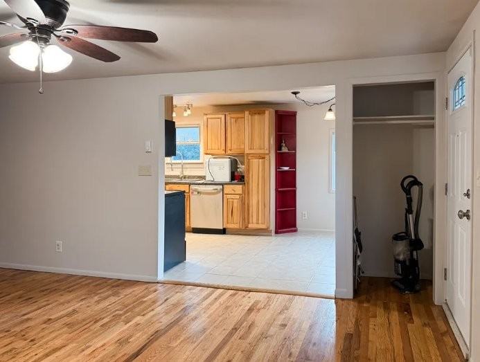 732 10th St Ne - Photo 6 of 11