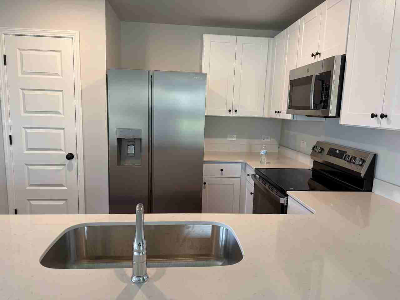 6393 Swainson St Sw - Photo 3 of 9