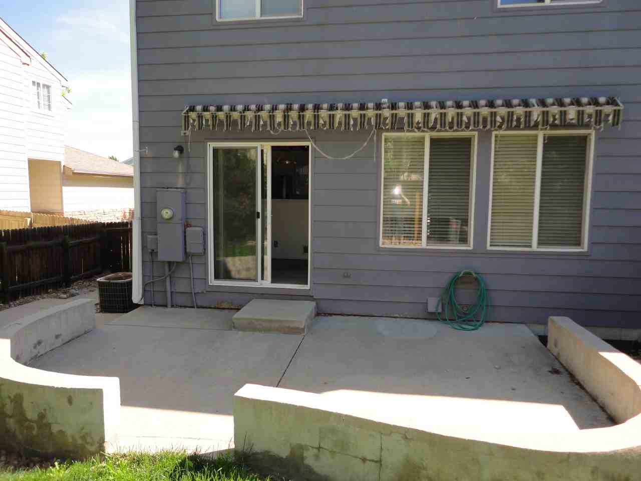 3082 E 106th Pl - Photo 2 of 7