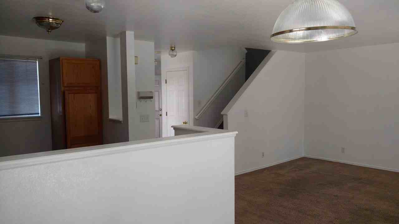 3082 E 106th Pl - Photo 7 of 7