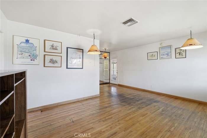 13419 Reliance St - Photo 3 of 18