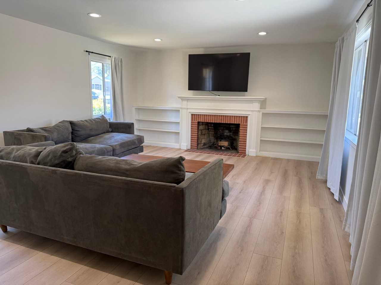 8 Panoramic Ave - Photo 6 of 11