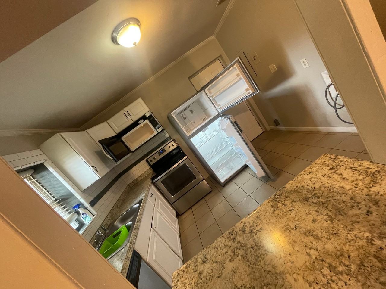 5620 Zanola Dr Sw #A - Photo 3 of 4