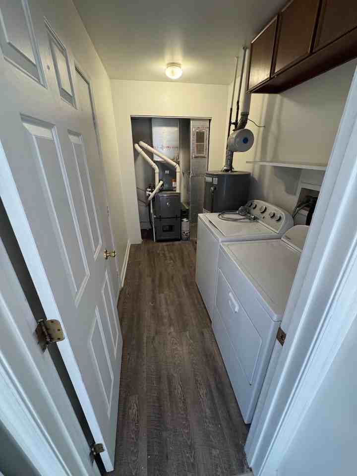1627 Blue Jay Dr - Photo 3 of 20