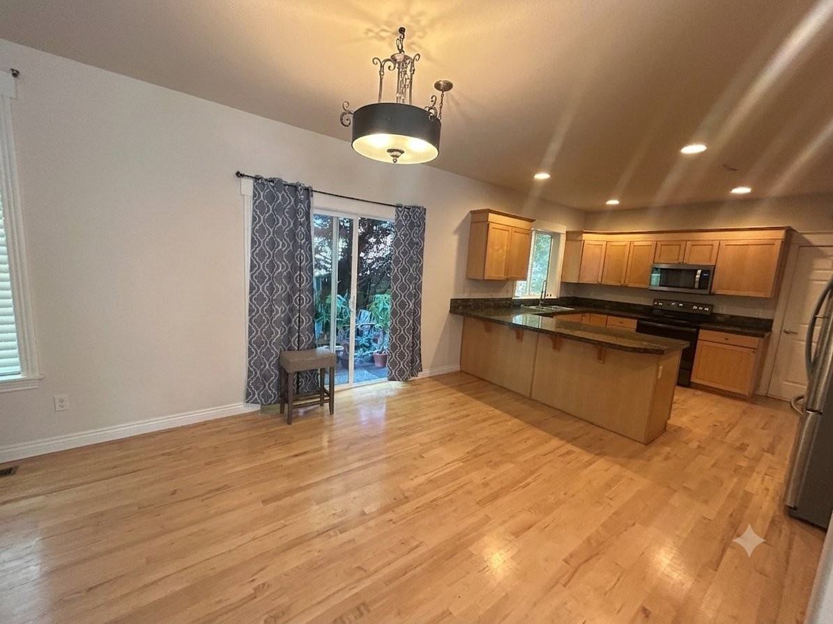8208 234th St Sw - Photo 7 of 20