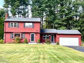 13 Meadowbrook Ln - Photo 1 of 1