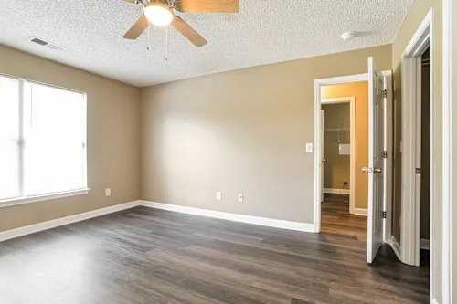 848 Anchor Ave Nw - Photo 5 of 8