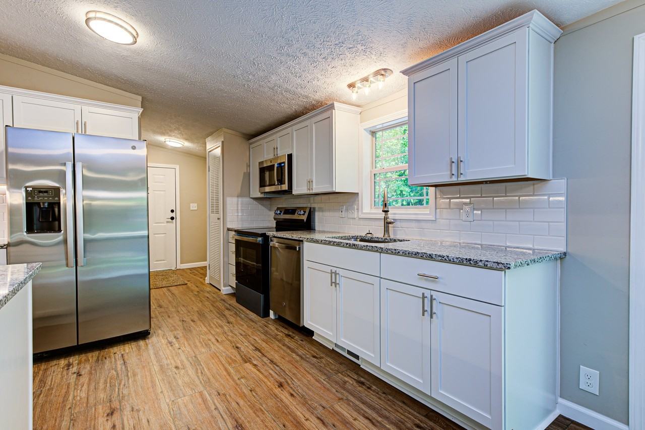 151 Old State Rd - Photo 7 of 16