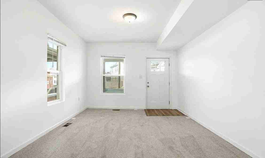 728 N Queen St #728 - Photo 4 of 18