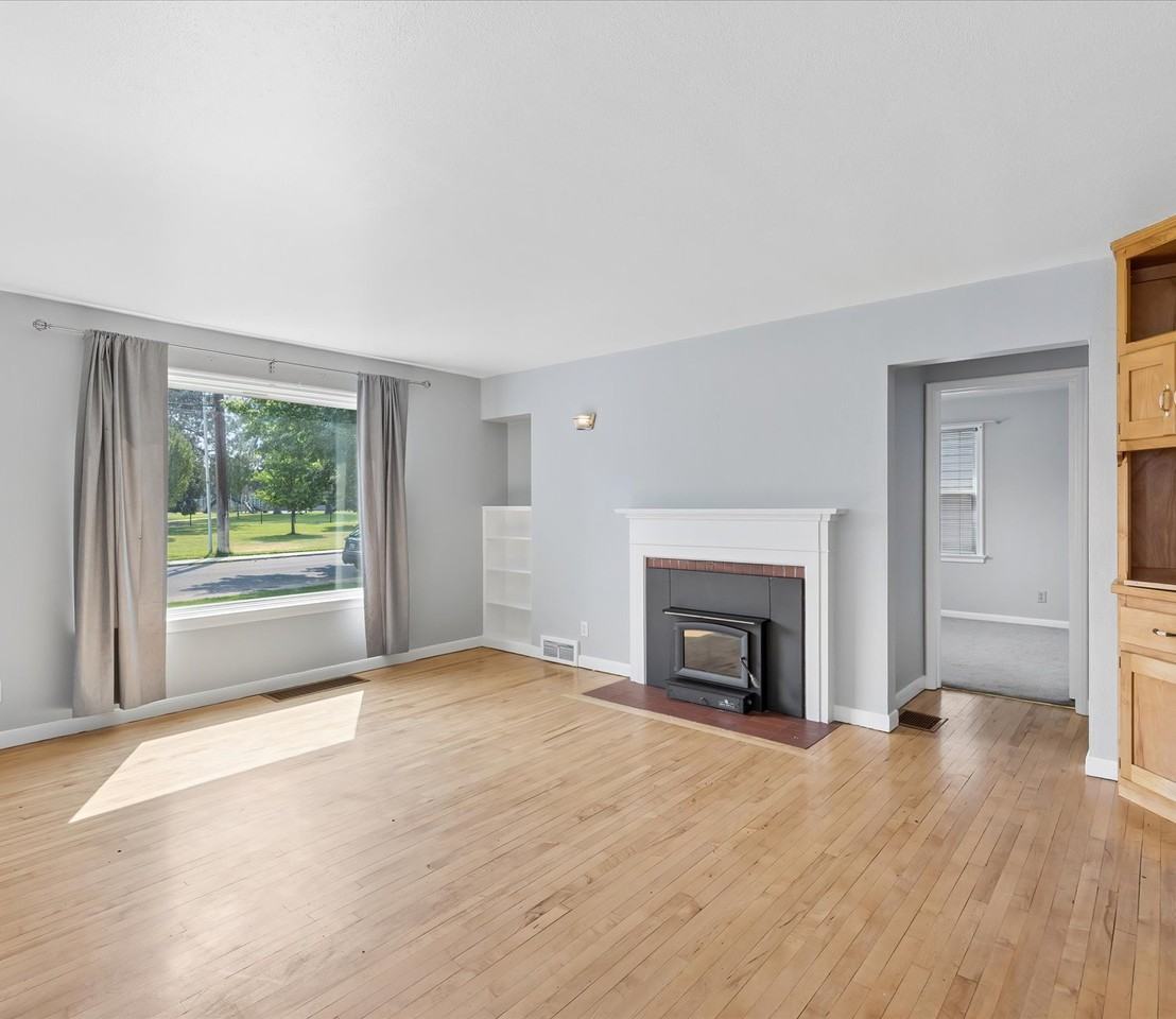 3512 S Division St #NA - Photo 4 of 40